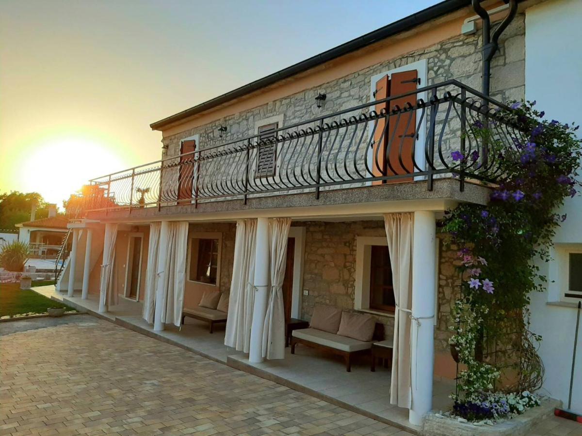 Villa Alma Kastelir Luaran gambar