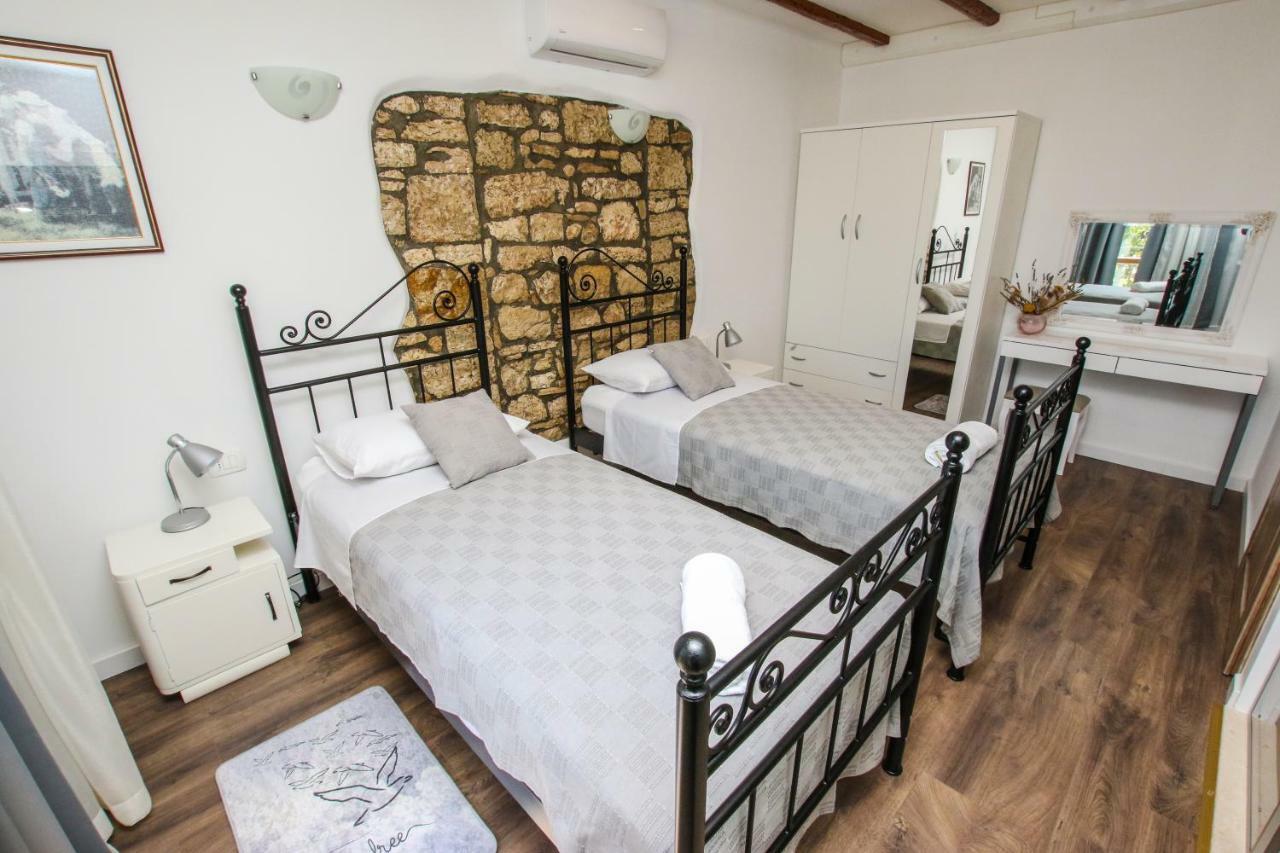 Villa Alma Kastelir Luaran gambar